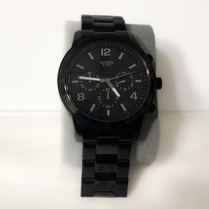 Guess Watch Men’s Chronograph 5ATM Black and Silver